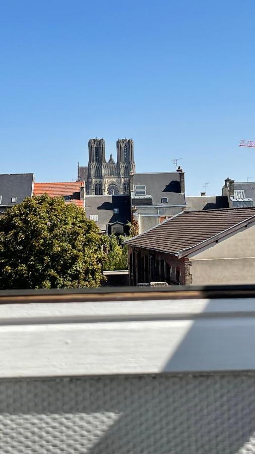 Le Cosy Marnais, Centre Ville, Vue Cathedrale Reims Exterior foto